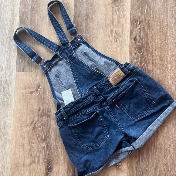 Levi's ShortAll Overalls - Picture 13 of 16